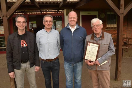 Neue Sporthalle mit Nachdruck gefordert