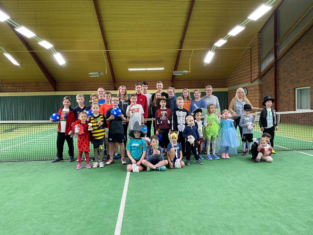 Karneval beim Tennisnachwuchs des SV Cappeln